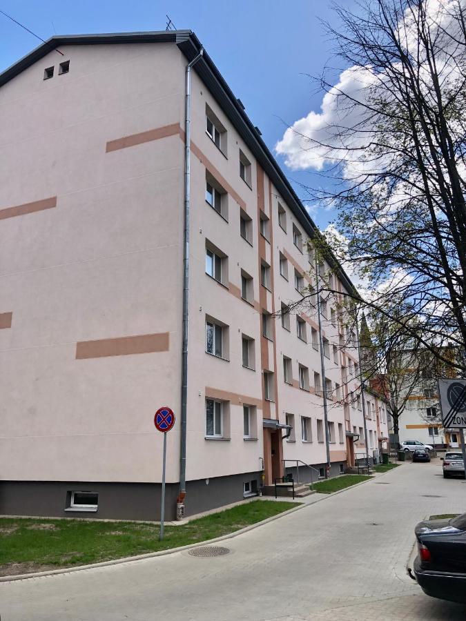 Smart Stay Apartment Valmiera Luaran gambar