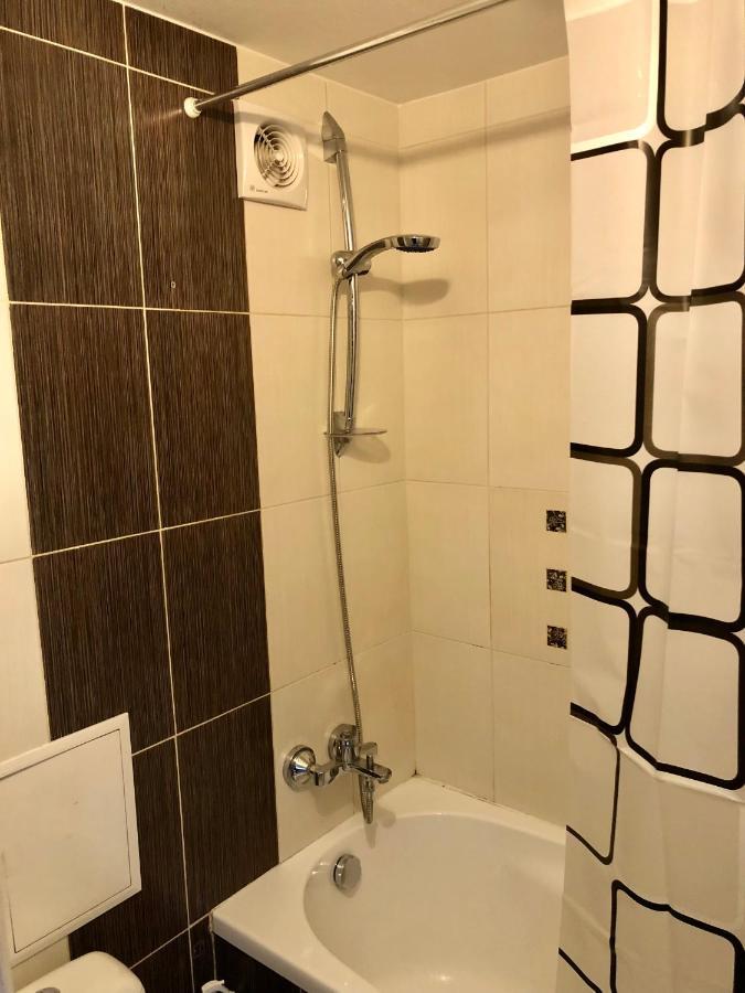 Smart Stay Apartment Valmiera Luaran gambar